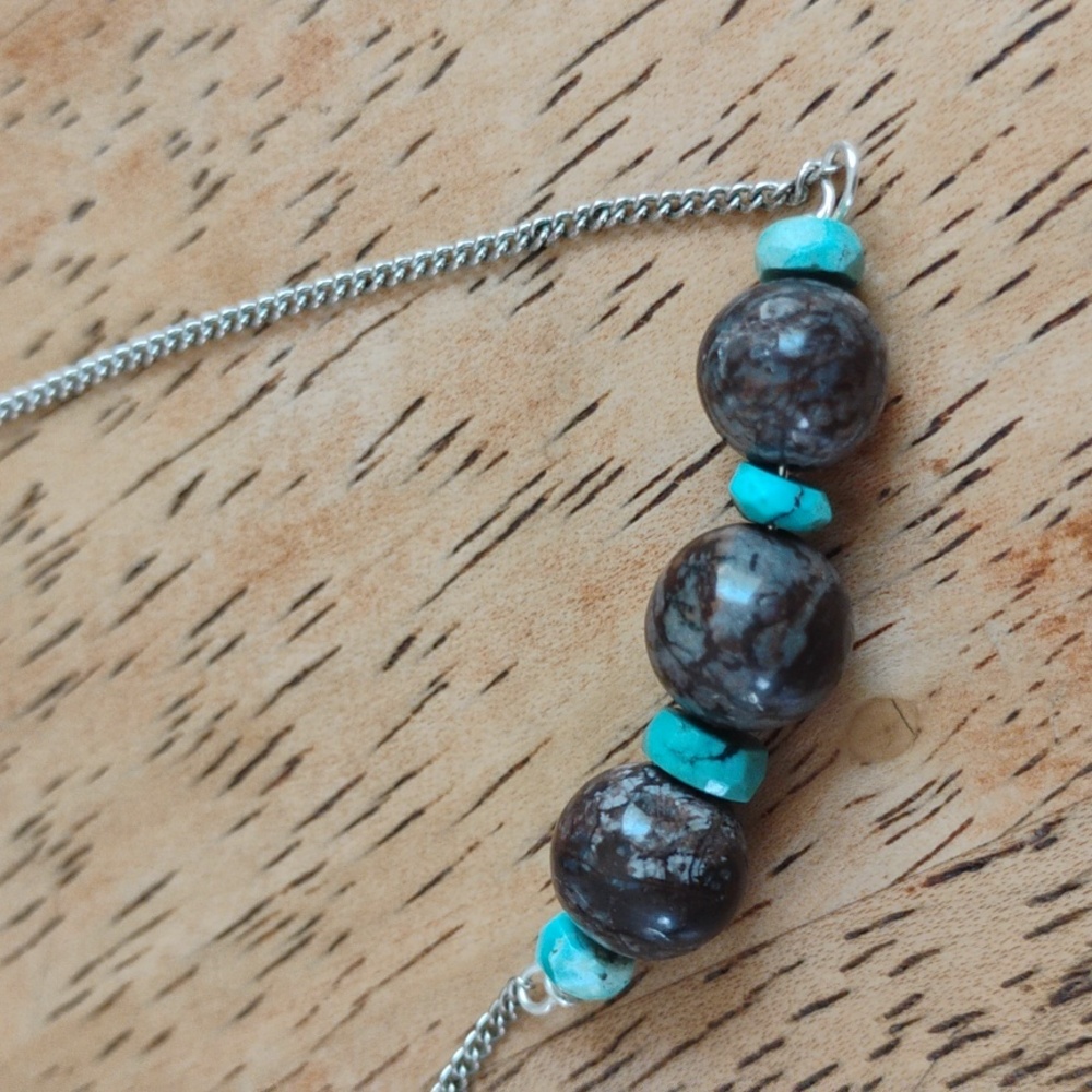Kingman Turquoise and Jasper Necklace - Picture 5 of 10